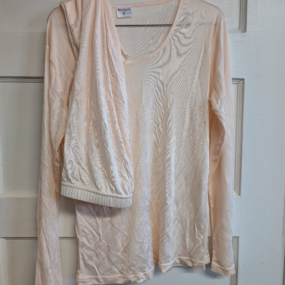 Women's pajamas - Picture 2 of 8